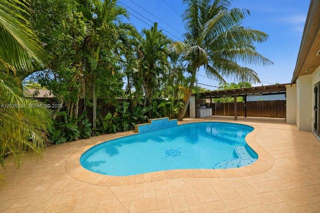7953 Venetian Street, Miramar, FL 33023