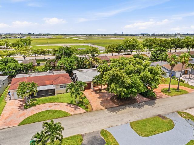 7953 Venetian Street, Miramar, FL 33023