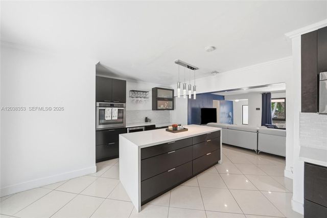 7953 Venetian Street, Miramar, FL 33023