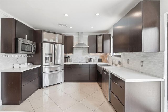 7953 Venetian Street, Miramar, FL 33023