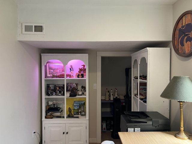 830 Leavenworth Street, Manhattan, KS 66502