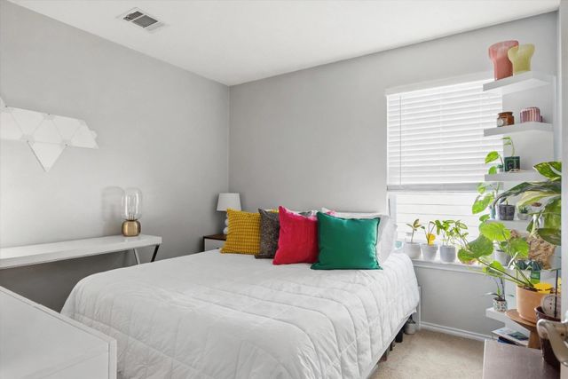 6617 Sunderland TRL, Austin, TX 78747