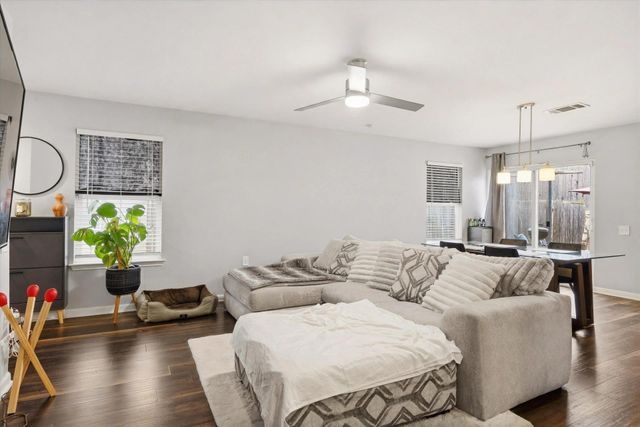 6617 Sunderland TRL, Austin, TX 78747