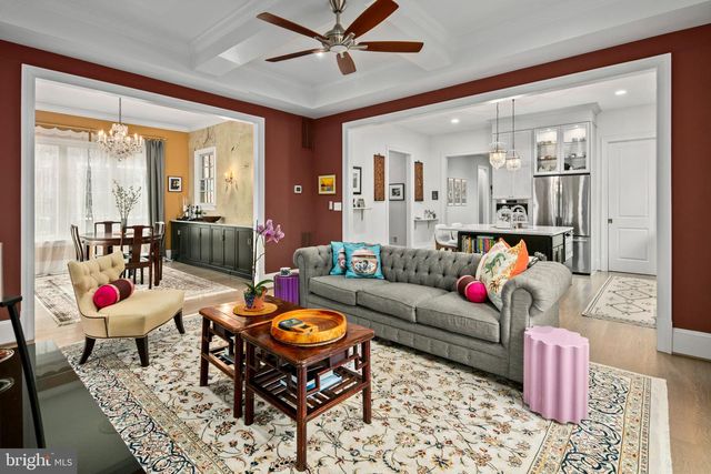 2816 1ST RD N, Arlington, VA 22201