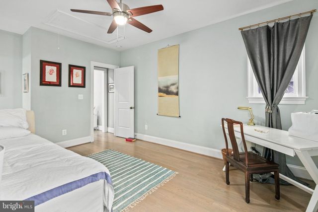 2816 1ST RD N, Arlington, VA 22201