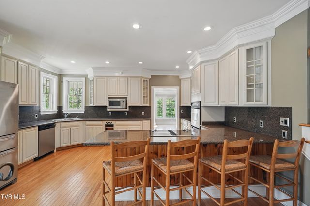 500 Northwest Ridge Avenue, Norton, VA 24273