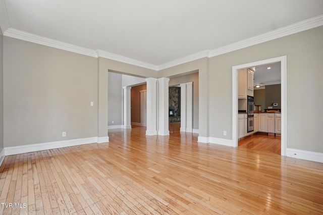 500 Northwest Ridge Avenue, Norton, VA 24273