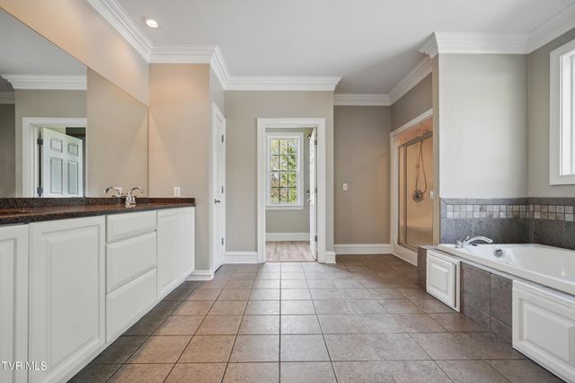 500 Northwest Ridge Avenue, Norton, VA 24273