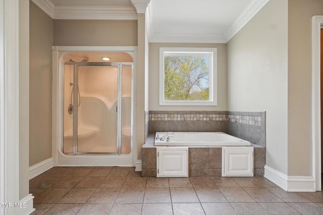 500 Northwest Ridge Avenue, Norton, VA 24273