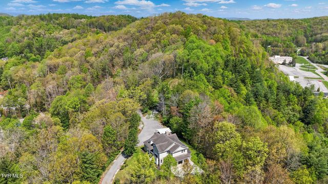 500 Northwest Ridge Avenue, Norton, VA 24273