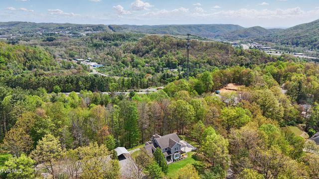 500 Northwest Ridge Avenue, Norton, VA 24273