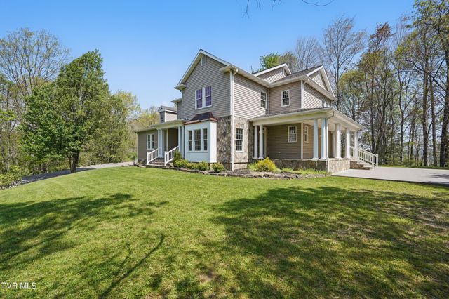 500 Northwest Ridge Avenue, Norton, VA 24273