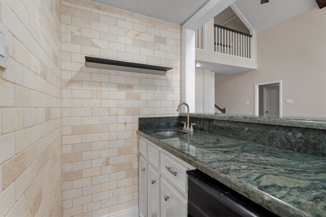 1214 Emerald Green Lane, Houston, TX 77094