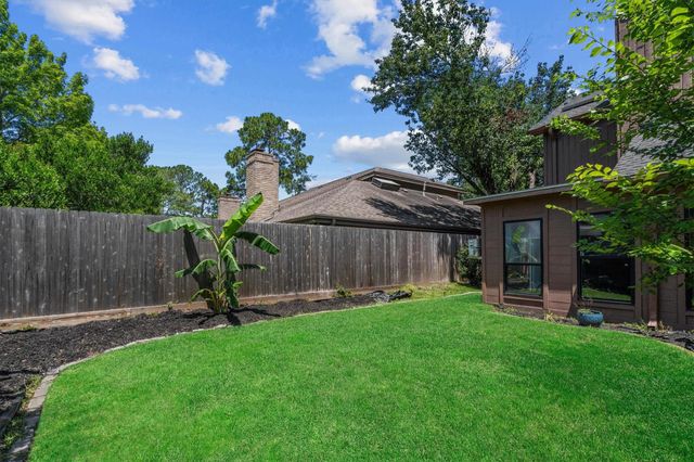 1214 Emerald Green Lane, Houston, TX 77094