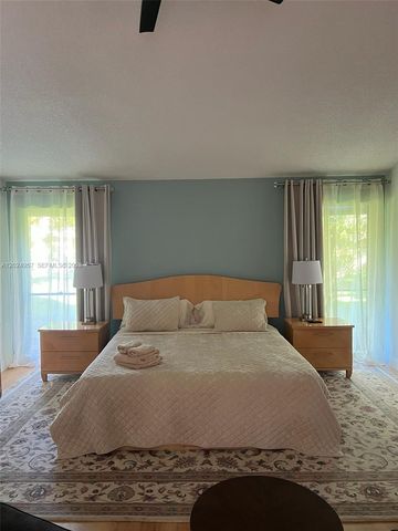 13353 Doubletree Circle, Wellington, FL 33414