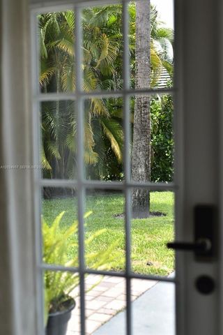 13353 Doubletree Circle, Wellington, FL 33414