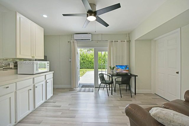 13353 Doubletree Circle, Wellington, FL 33414