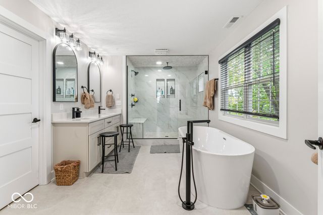 939 Elmwood Circle, Noblesville, IN 46062