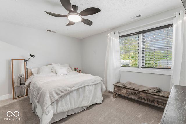 939 Elmwood Circle, Noblesville, IN 46062