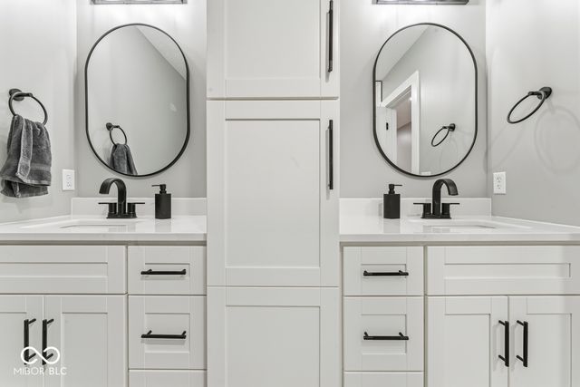 939 Elmwood Circle, Noblesville, IN 46062