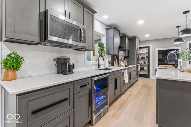 939 Elmwood Circle, Noblesville, IN 46062