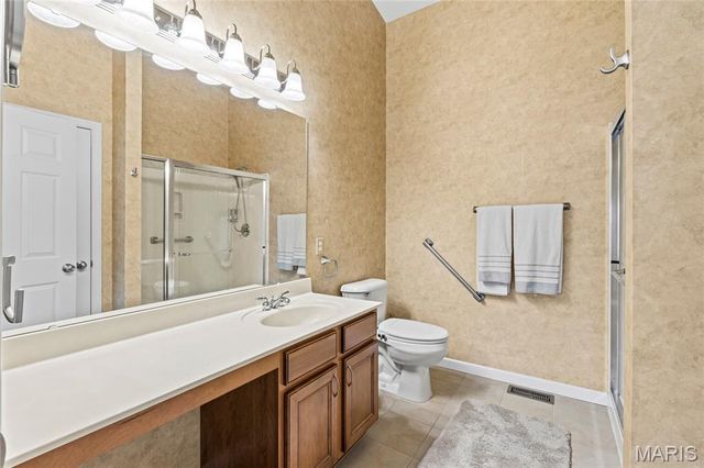 104 Amiot Court, Chesterfield, MO 63146