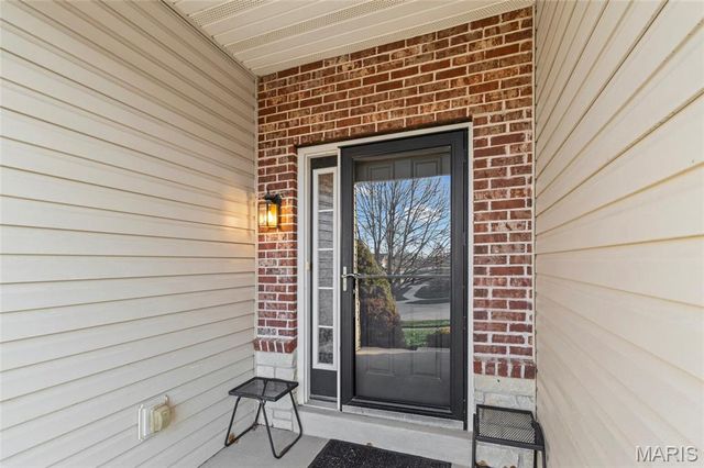 104 Amiot Court, Chesterfield, MO 63146