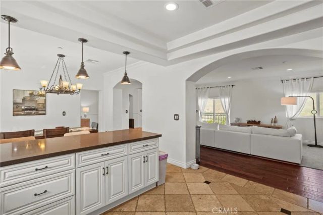 9369 Hillrose, Sunland, CA 91040