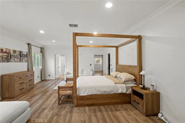 9369 Hillrose, Sunland, CA 91040