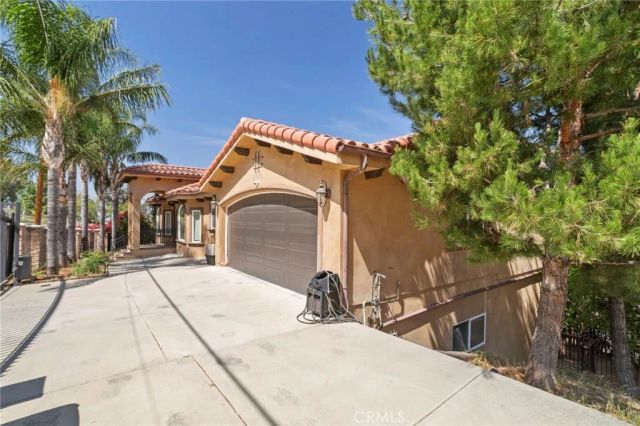 9369 Hillrose, Sunland, CA 91040