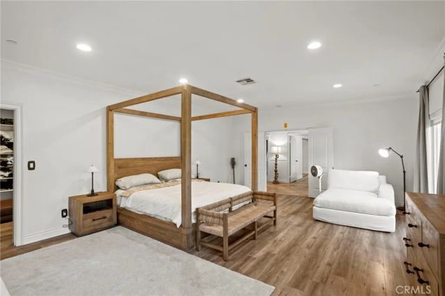 9369 Hillrose, Sunland, CA 91040