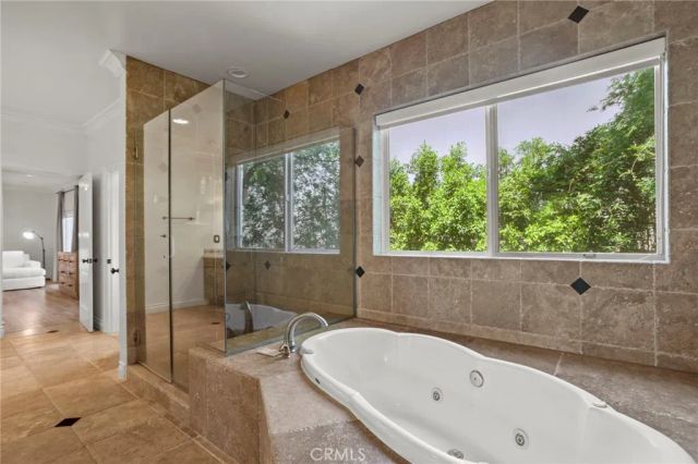 9369 Hillrose, Sunland, CA 91040