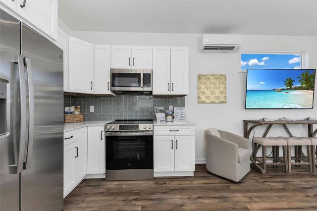 6165 TALON BAY DRIVE 140, North Port, FL 34287