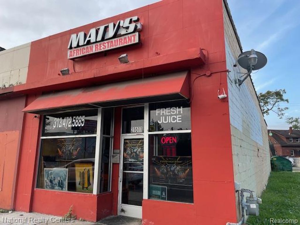 21611 Grand River Avenue, Detroit, MI 48219