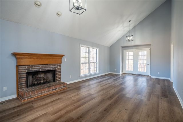 1126 Crowder Rd, Lawrenceburg, TN 38464