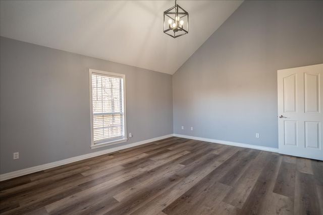 1126 Crowder Rd, Lawrenceburg, TN 38464