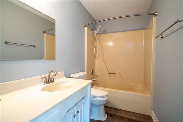 1126 Crowder Rd, Lawrenceburg, TN 38464