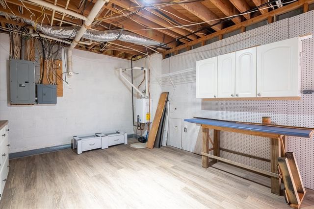 1126 Crowder Rd, Lawrenceburg, TN 38464