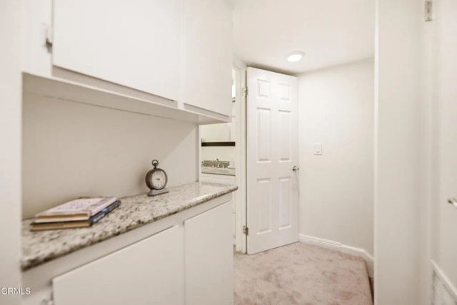 1124 Landsburn Circle, Westlake Village, CA 91361