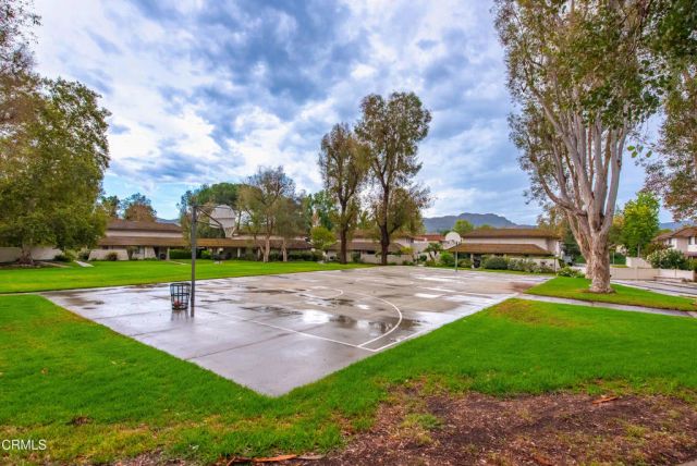 1124 Landsburn Circle, Westlake Village, CA 91361