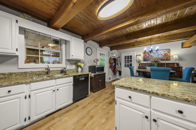 4536 Tanglewood Rd, Pegram, TN 37143