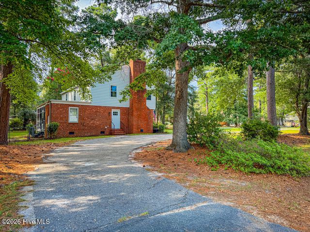 1701 Scotty Drive, Goldsboro, NC 27534