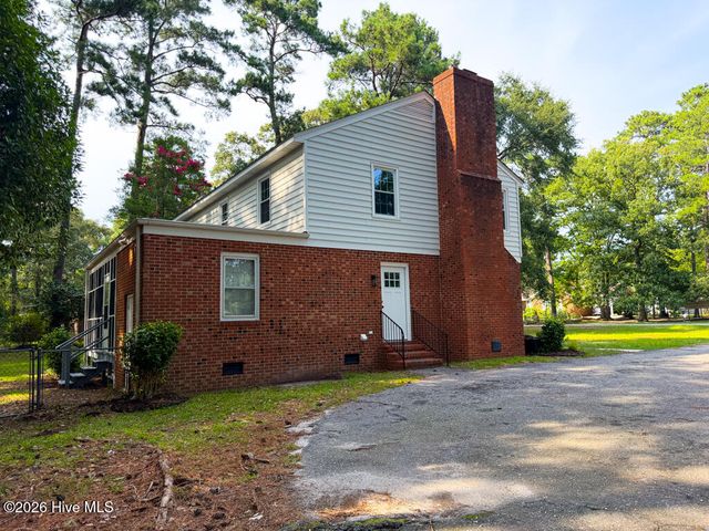 1701 Scotty Drive, Goldsboro, NC 27534