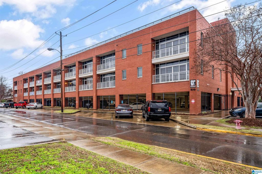 1510 9th St Unit 204, Tuscaloosa, AL 35401