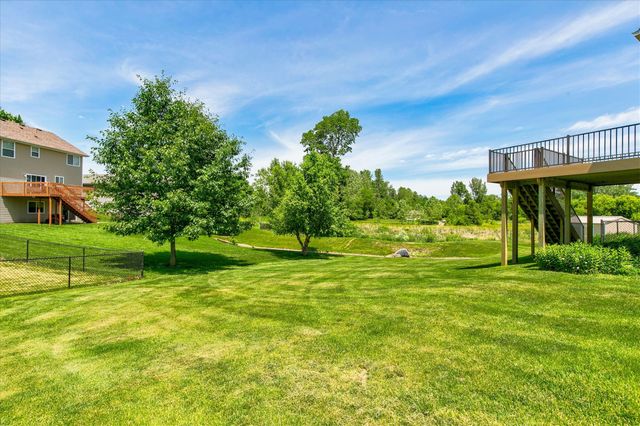 5912 NW 92nd Court, Johnston, IA 50131