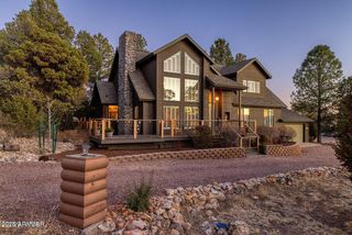 2222 FAIRWAY Drive, Overgaard, AZ 85933
