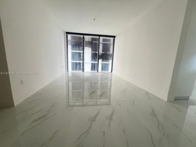 700 NE 24th 3501, Miami, FL 33137