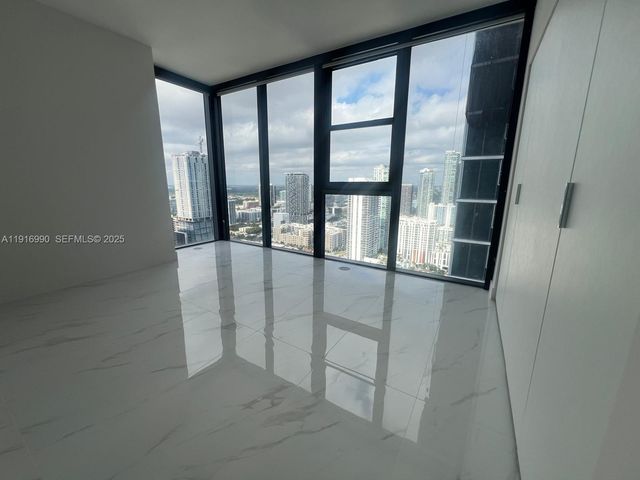 700 NE 24th 3501, Miami, FL 33137