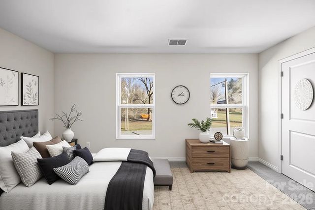 907 W Georgia Avenue, Bessemer City, NC 28016