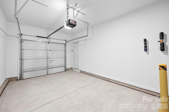 907 W Georgia Avenue, Bessemer City, NC 28016